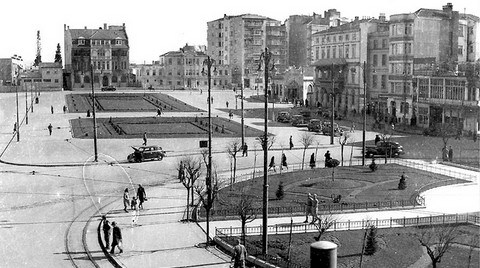 "Tarih değil, Olaylar Tekerrürden İbarettir"