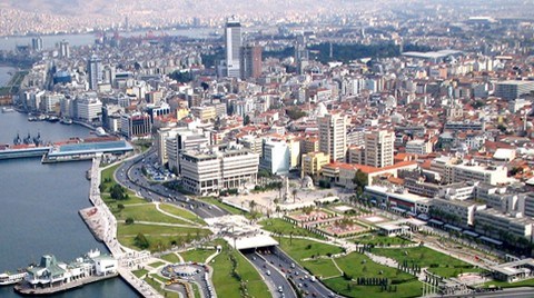  “İzmir’in Rezidansları Otel Yatırımlarını Baltalıyor”