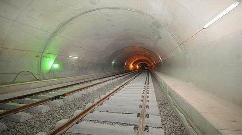 İzmir Metrosuna Köşk’ten İmza