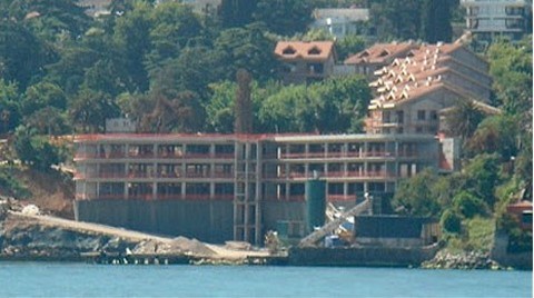 "Büyükada Çirkinleşiyor, Tıpkı İstanbul Gibi"