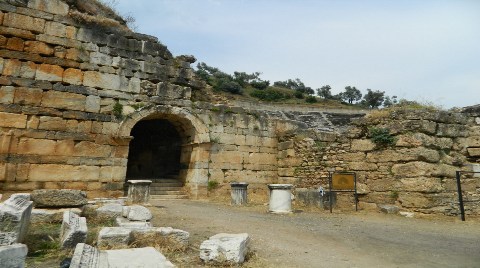 Roma'nın İhtişamlı Kentinde Yeniden Ayak Sesleri!