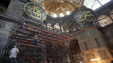 Ayasofya İskeleden Kurtulamadı