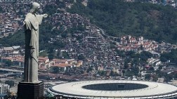 30 Metrelik İsa Heykelinde Tehlikeli Çalışma!