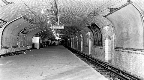 Paris'in Terk Edilmiş Metro İstasyonları İşte Böyle Dönüştürülecek!