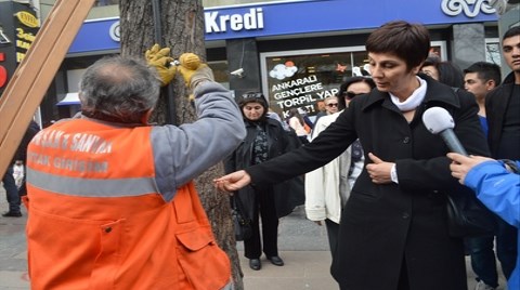 "Atatürk Bulvarı'nda 'Kent Suçu' İşleniyor"