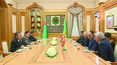 Rönesans Holding'den Türkmenistan'da 1,5 Milyar Dolarlık 'Temel'
