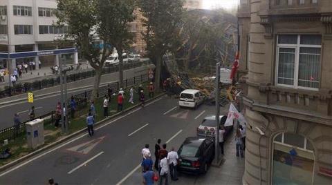 Şantiyeye Dönen İstanbul'da "Açık İnşaat" Tehlikesi!