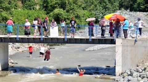 Kaçak HES Köprüsü Yıkıldı, Proje İptal, Köylülere Dava