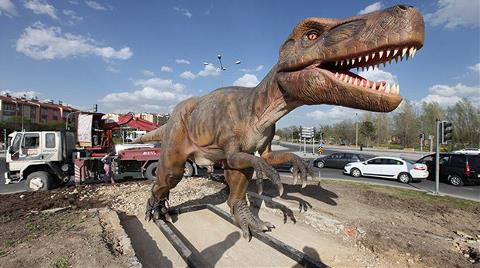 Ankara'da Dinozora İkinci İhale