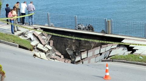 Zonguldak'ta Sahil Yolu Çöktü