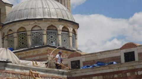 Tarihi Arasta Çarşısı'nın Kurşunları Onarılıyor