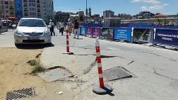 Taksim'de Asfaltta Çökme Meydana Geldi