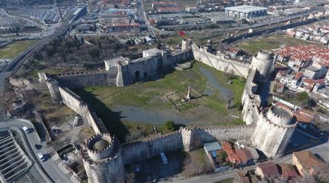 İstanbul'un Surlarının Bakımsızlığını Bir de Havadan Görün!