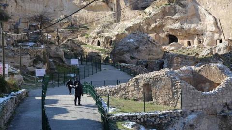 Hasankeyf'te ‘Modern’ Taşıma ‘Tarihi’ Tahribat