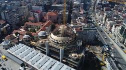 Taksim Camii'nin Kubbeleri Kaplandı