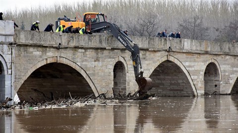 Edirne'de Su Taşkınları Sürüyor