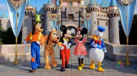 Atatürk Havalimanı'na Disneyland Önerisi