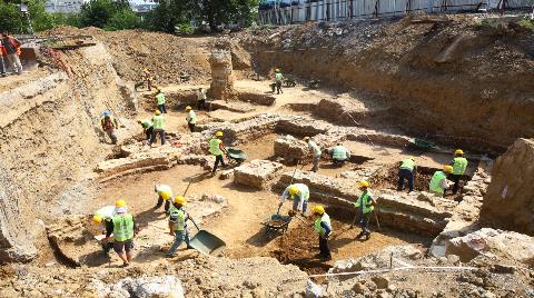 Kadıköy Belediye Başkanı Haydarpaşa Garı'nı Ziyaret Etti