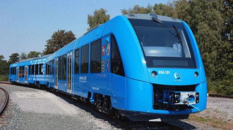 Dünyanın İlk Hidrojen Enerjili Treni Hizmete Girdi