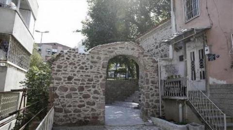 Bakırköy'de Tarihi Kilise Üzerine Turistik Tesis İnşaatı