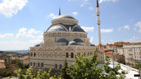 Üsküdar Belediyesi Borçlarına Karşılık Cami Satıyor