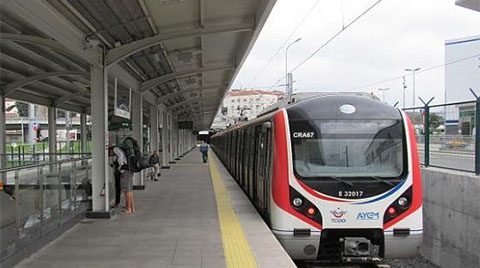 Ankara'daki Tren Kazası Marmaray'ı Durdurdu