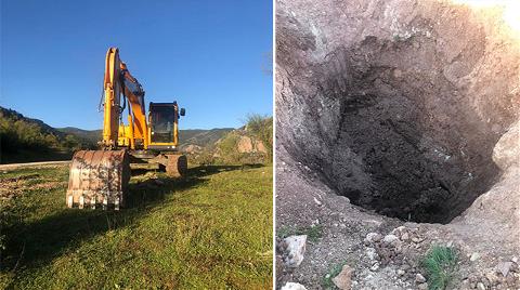 Kepçeyle Tarihi Eser Ararken Suç Üstü Yakalandılar