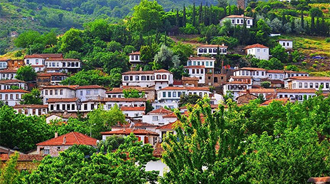 Selçuk’ta Kurulmak İstenen Mermer Ocağına Tepki