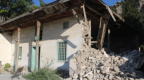 88 Yıllık Cami Depreme Yenik Düştü