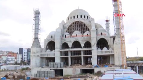 Trabzon'da Cami İnşaatının Avlu Temeli Çöktü: 2 Yaralı