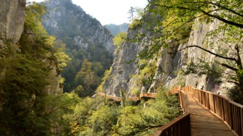 Horma Kanyonu'na Yürüyüş Yolu