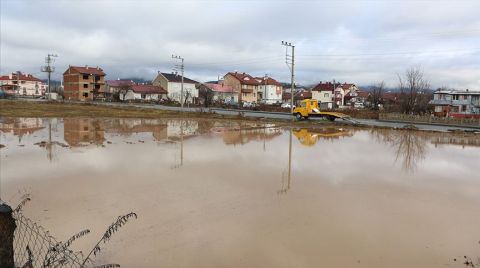 Bolu'da Sağanak Baskınlara Neden Oldu