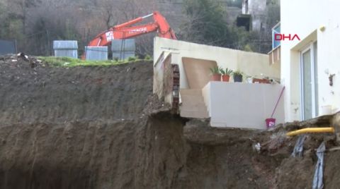 Manisa’da Temel Kazısından Zarar Gören 2 Bina Tahliye Edildi