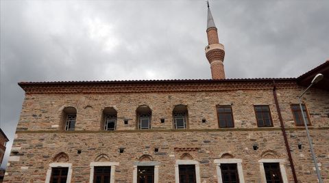 Restorasyonu Tamamlanan 429 Yıllık Cami İbadete Açıldı