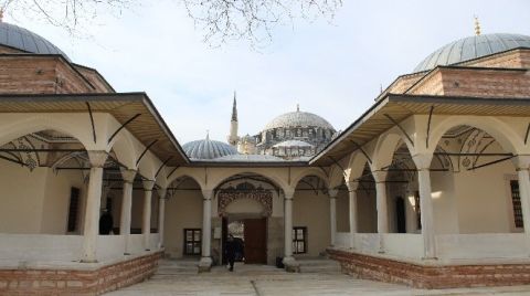 Restorasyonu Tamamlanan Damat İbrahim Paşa Camii Açıldı