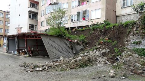 Trabzon'da İstinat Duvarı Çöken Apartmanda Yaşayanlar Tedirgin