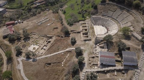 Metropolis Antik Kenti Kazıları 30. Yılında