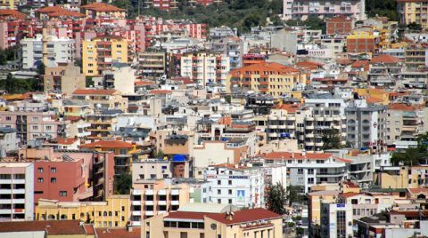 İzmir'de Yapı Stoğu Yaşlı