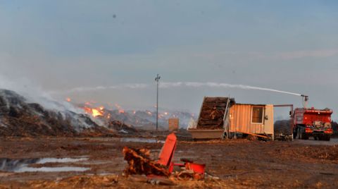 Adana’da Enerji Tesisindeki Yangın Devam Ediyor