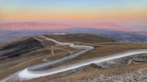 İran Sınırına Yapılan Güvenlik Duvarı Tamamlandı