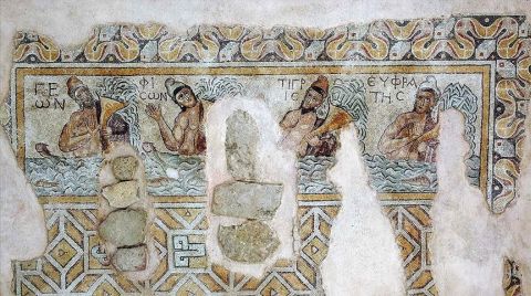 Hadrianaupolis’te Binlerce 'Tessera' Restore Ediliyor