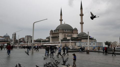 Taksim Camisi’nde Sona Yaklaşıldı