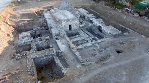 Bergama Antik Kenti'ndeki 1800 Yıllık Yaşam Dünyaya Tanıtıldı