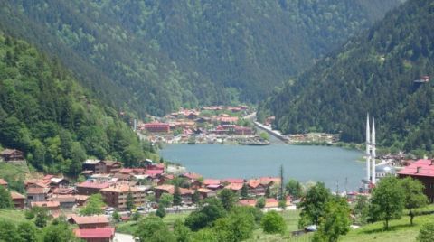 Uzungöl’deki Kaçak Yapıların Yıkımına 15 Eylül'de Başlanacak