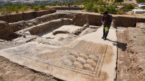 Dülük Antik Kenti'ndeki Kazılar, Dinler Tarihine Işık Tutacak