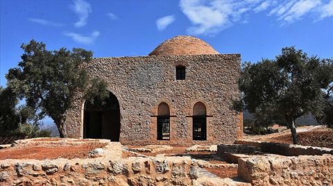 Beçin Antik Kenti'ndeki 600 yıllık Yelli Cami Restore Edildi