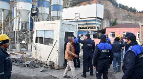 Kaçak Çalışan Tesisi Belediye Mühürledi