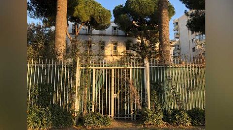 Harabeye Dönen İzmir Vali Konağı Meclis Gündeminde