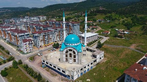 6 Yıldır Bitmeyen Cami İnşaatı Belediyeye Kaldı