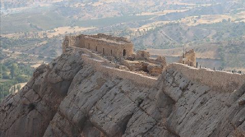 Kahta Kalesi 17 Yıl Sonra Kapılarını Ziyaretçilerine Açtı